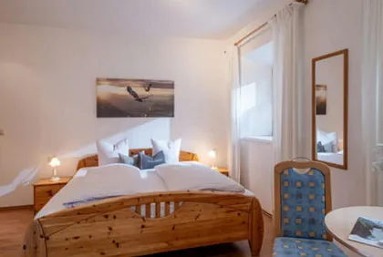 Zimmer Bild 9